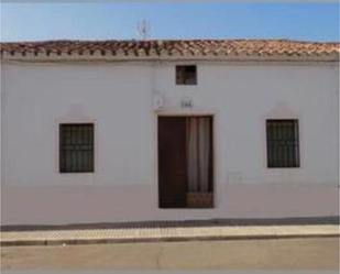 Exterior view of House or chalet for sale in Guareña