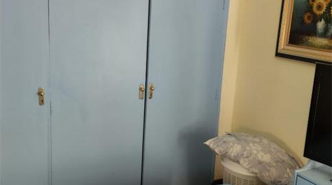 Photo 4 of Flat to share in Calle Calanda, 25, Canillas, Madrid