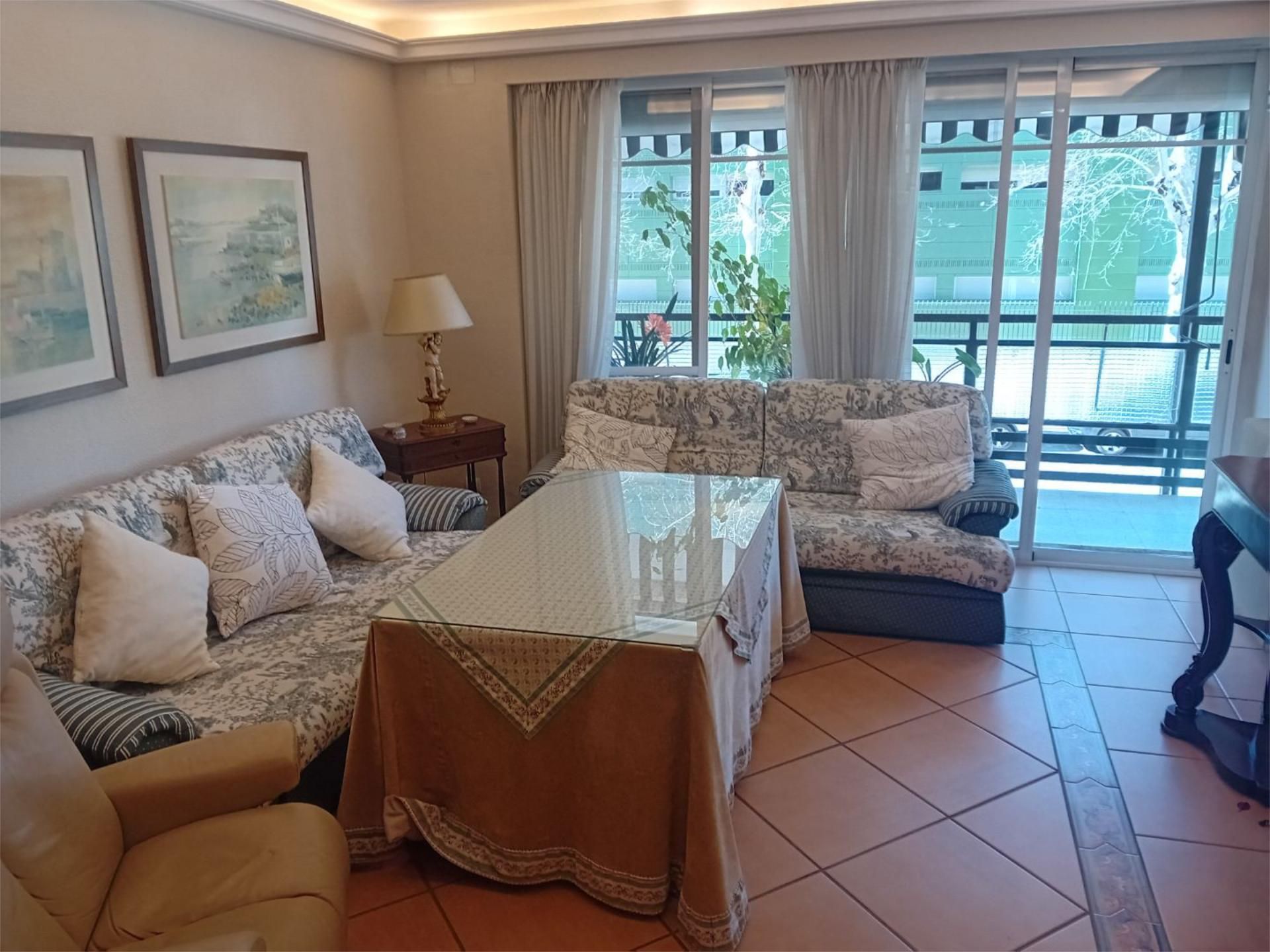 Pis en venda a de la Reina Mercedes, 23, Sector Sur - La Palmera - Reina Mercedes Pis en venda a de la Reina Mercedes, 23, Sector Sur - La Palmera - Reina Mercedes