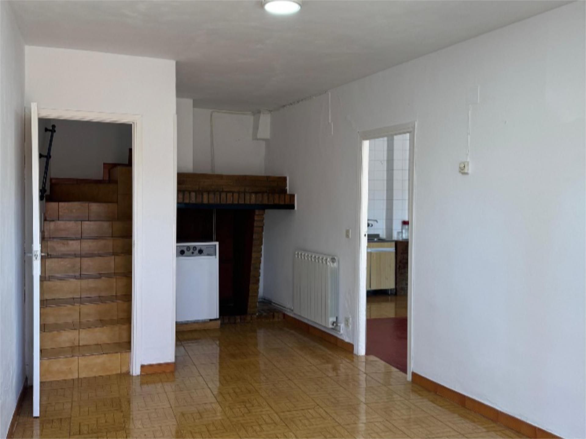 Casa adosada en venda en Villavaquerín