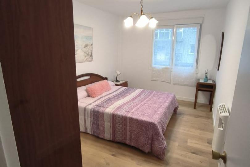 Foto 1 de Piso de alquiler en Indamendi Kalea, 9, Zarautz, Gipuzkoa