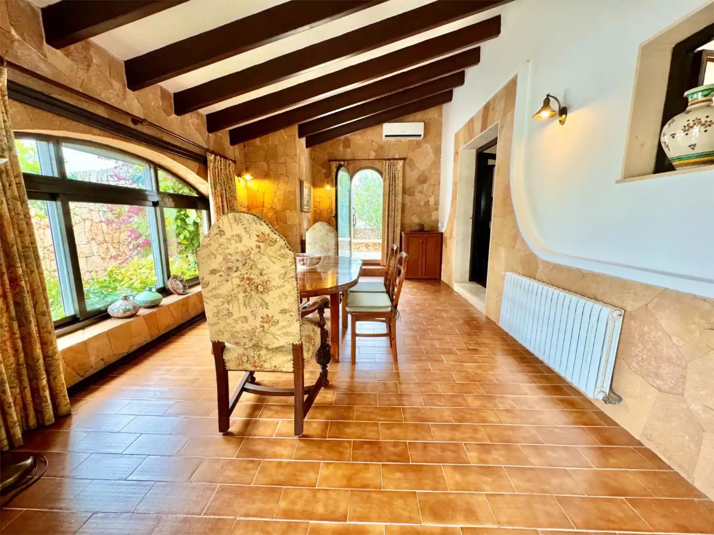 Casa o chalet en venta en Camino D'alcaufar 18, 22, S'Algar - Alcaufar Comedor de Casa o chalet en venta en Sant Lluís con Aire acondicionado, Terraza y Piscina