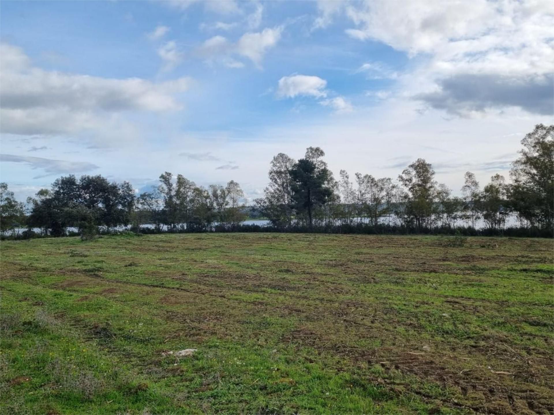 No Urbanitzable en venda en Santibáñez el Alto