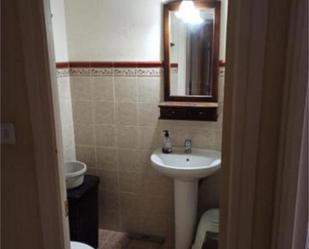 Bathroom of Flat to rent in Mérida  with Terrace and Furnished