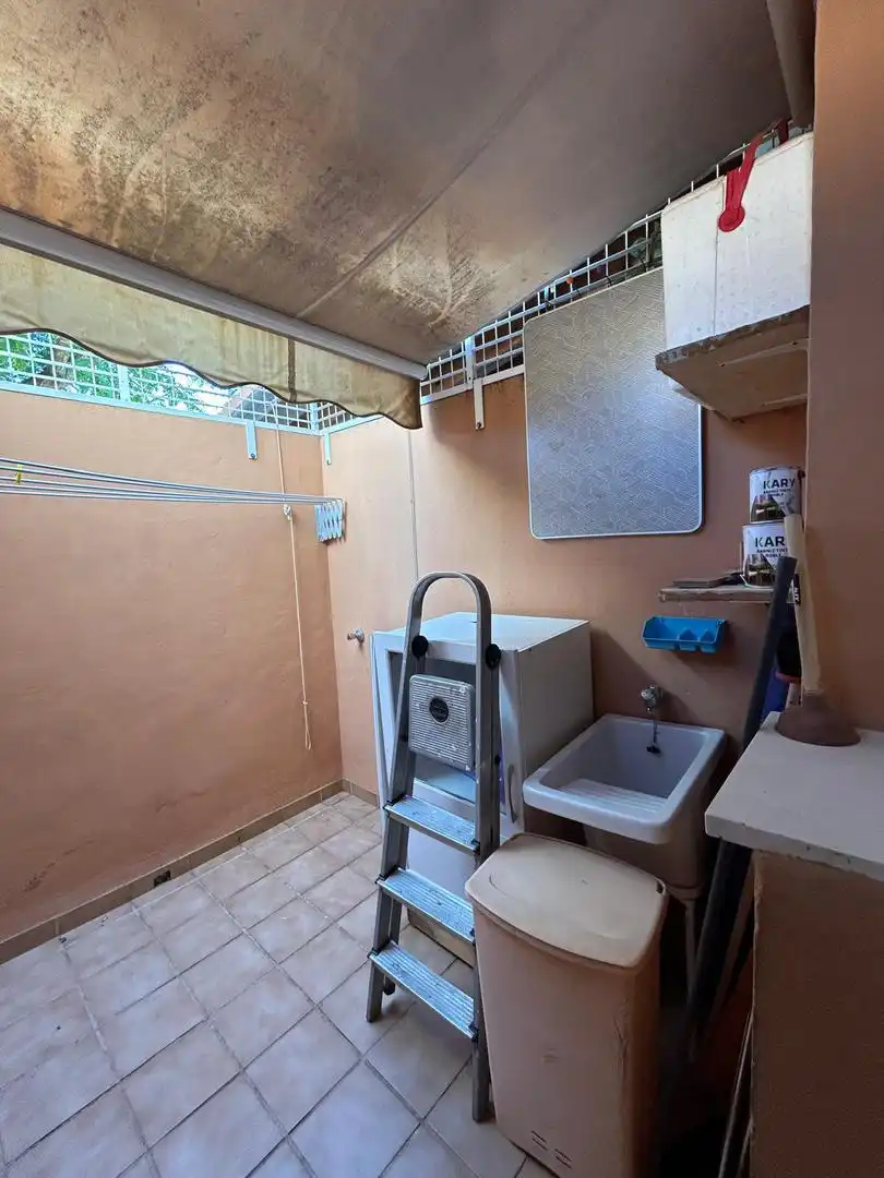Maisonette zum Verkauf in Avenida Mar Menor, 108, Islas Menores - Mar de Cristal Badezimmer von Maisonette zum Verkauf in Cartagena mit Klimaanlage, Privatgarten und Terrasse