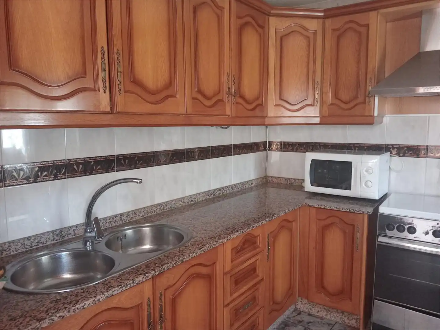 Cocina de Casa adosada en venta en Cúllar con Terraza y Balcón