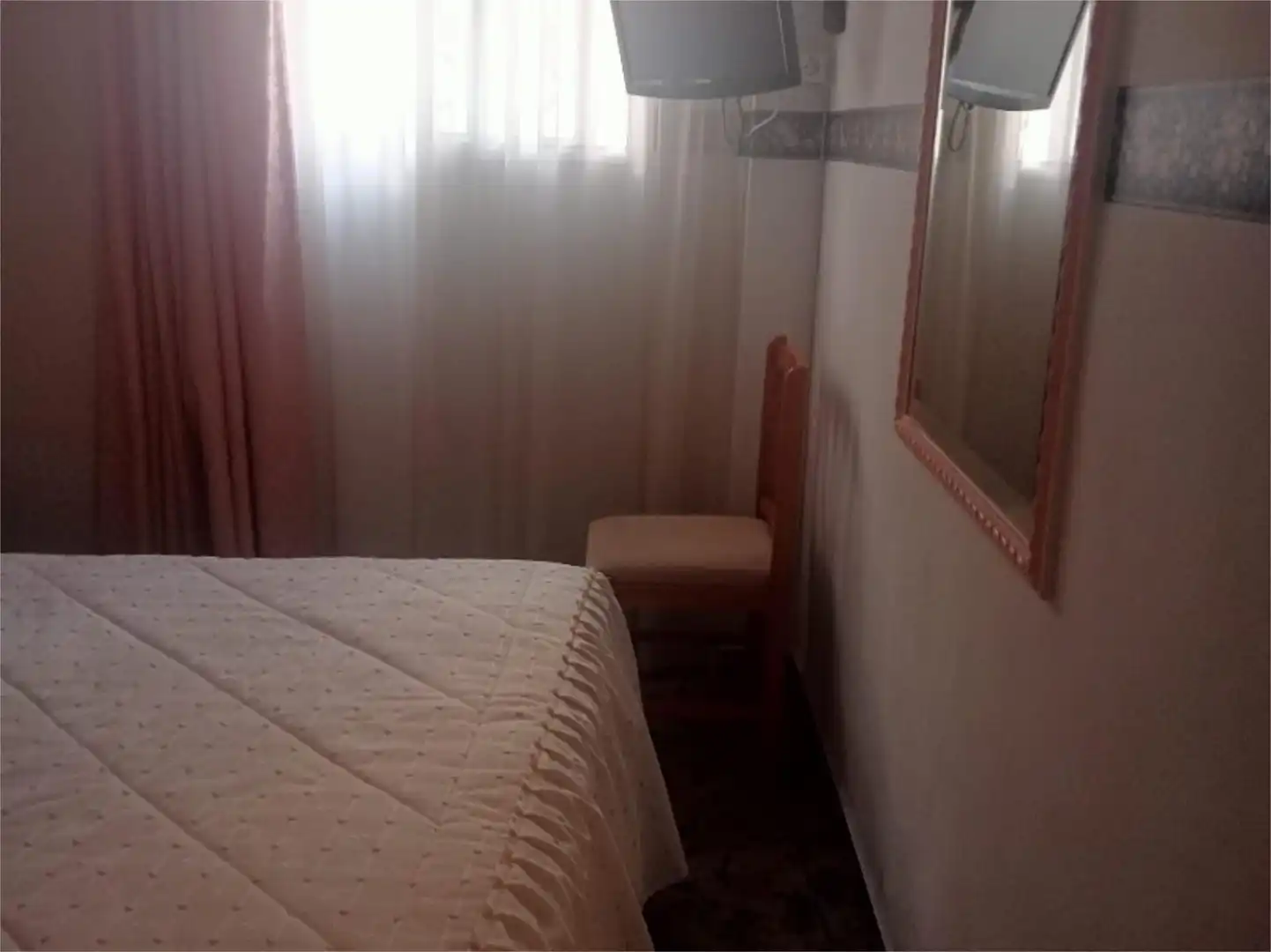 Habitación de Casa adosada en venta en Cúllar con Terraza y Balcón