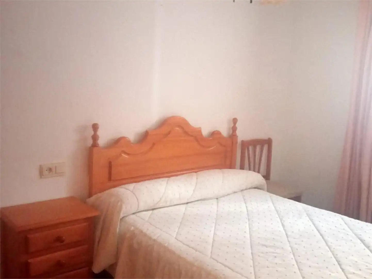 Habitación de Casa adosada en venta en Cúllar con Terraza y Balcón