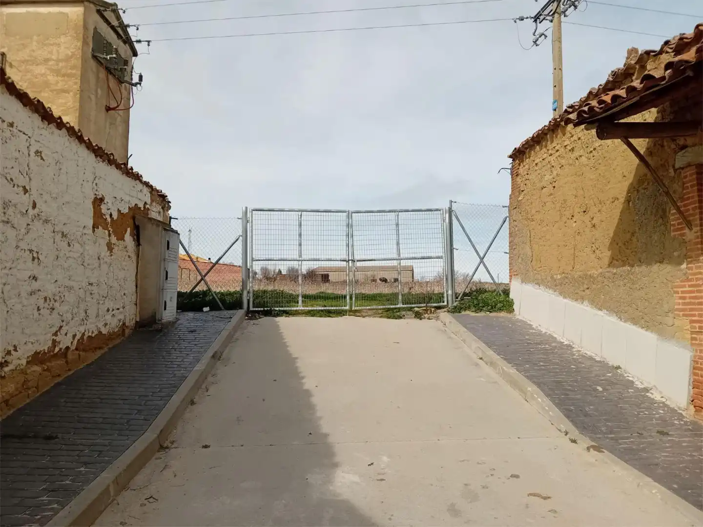 Parking of Land for sale in Aldealengua