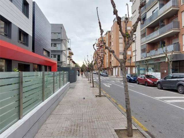 Local comercial en Venta en Calle José Luis Morga, 12 en Ronda Sur