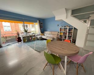 Living room of Flat to rent in  Barcelona Capital  with Air Conditioner, Heating and Parquet flooring