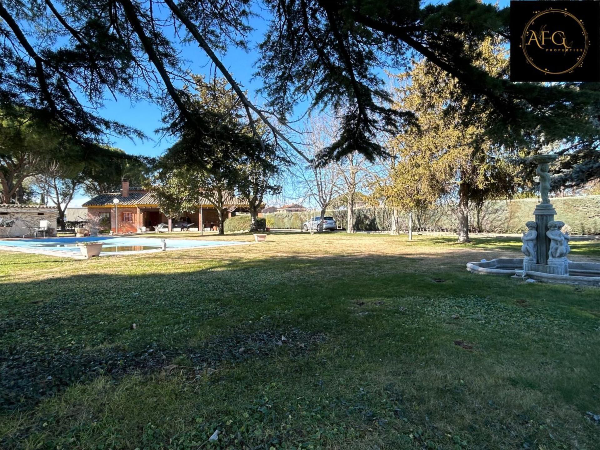 Casa o xalet en venda en Fuente El Saz de Jarama amb Terrassa i Piscina