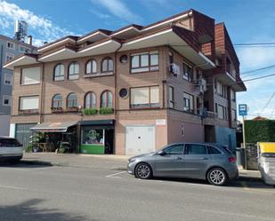 Vista exterior de Pis en venda en Torrelavega  amb Terrassa, Traster i Aparcament comunitari