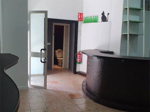 Local comercial en Venta en Calle Para de la Suerte, 20 en Centro