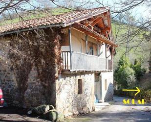 Exterior view of House or chalet for sale in Anievas  with Private garden, Terrace and Storage room