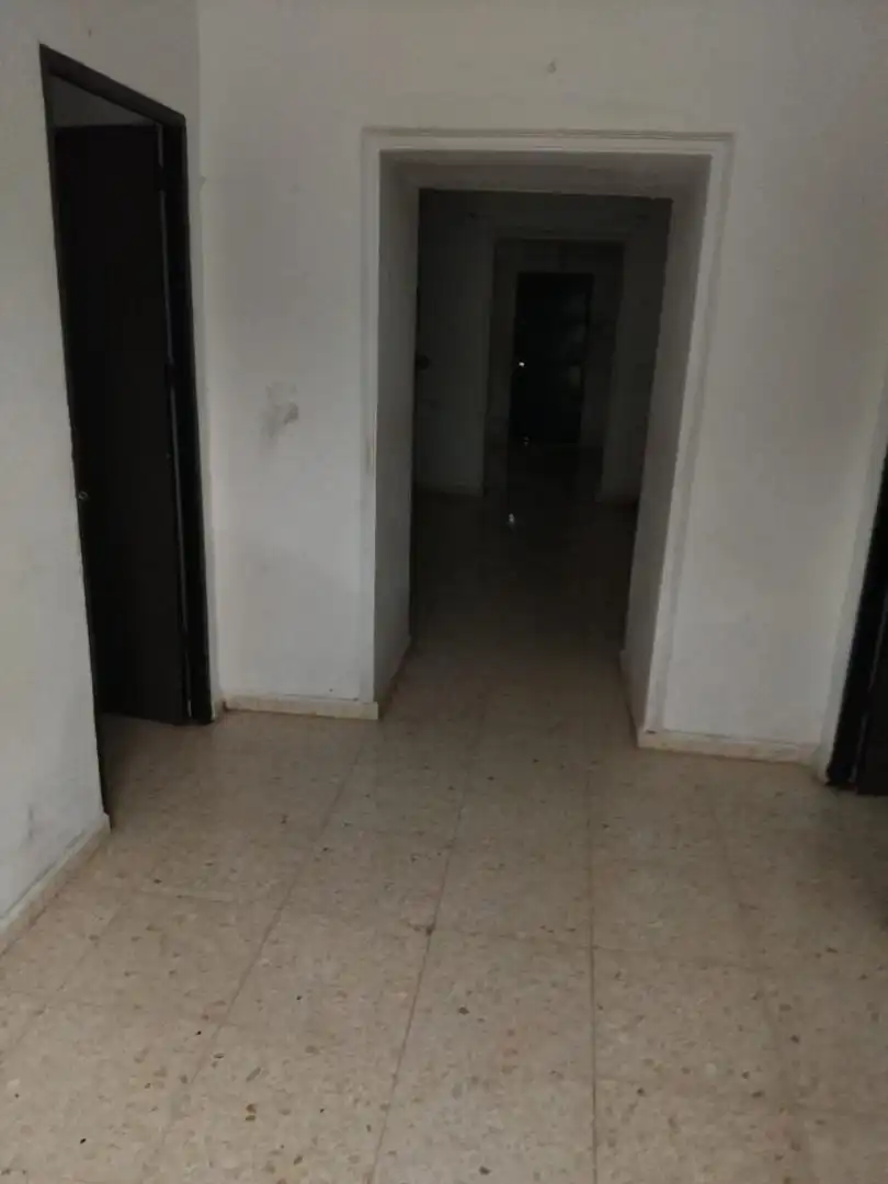 Casa adosada en venta en Guillena con Balcón