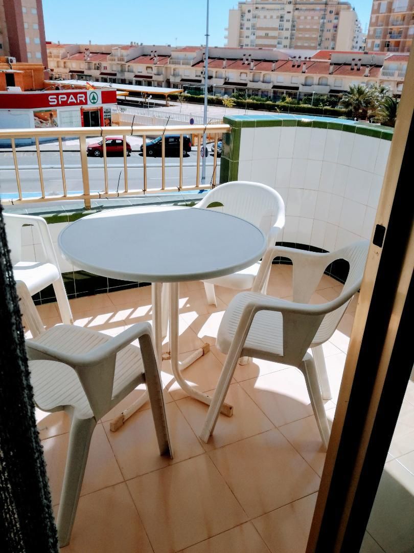 Terrassa de Apartament en venda en La Manga del Mar Menor amb Terrassa i Balcó