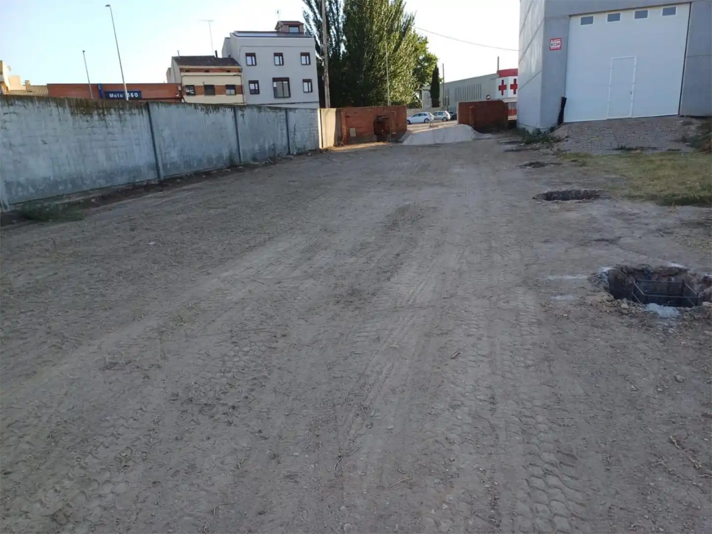 Grundstücke zur Miete in Carretera Nacional II, 4, Fondarella Parkplatz von Grundstücke zur Miete in Fondarella