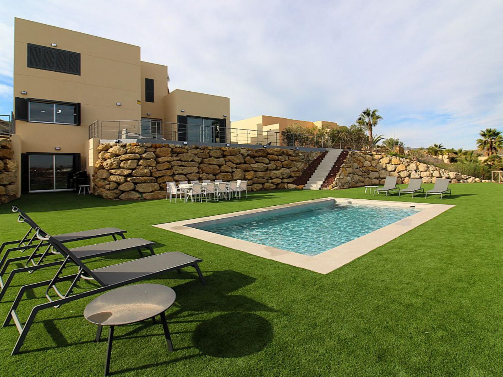 Piscina de Casa o xalet en venda en Vera amb Aire condicionat, Terrassa i Piscina