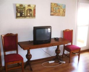 Living room of Apartment to rent in Ciudad Real Capital  with Terrace and Swimming Pool