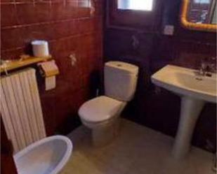 Bathroom of House or chalet for sale in Serinyà