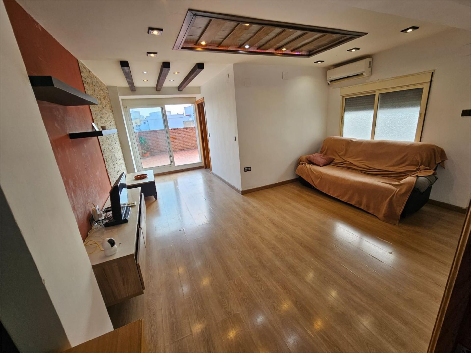 Sala d'estar de Pis en venda en  Valencia Capital amb Aire condicionat i Terrassa