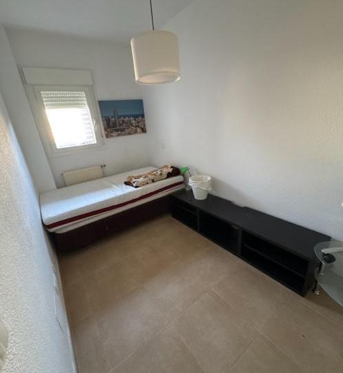 Photo 1 of Flat to share in Paseo de las Artes, 30, Tenería I – La Tenería II, Madrid