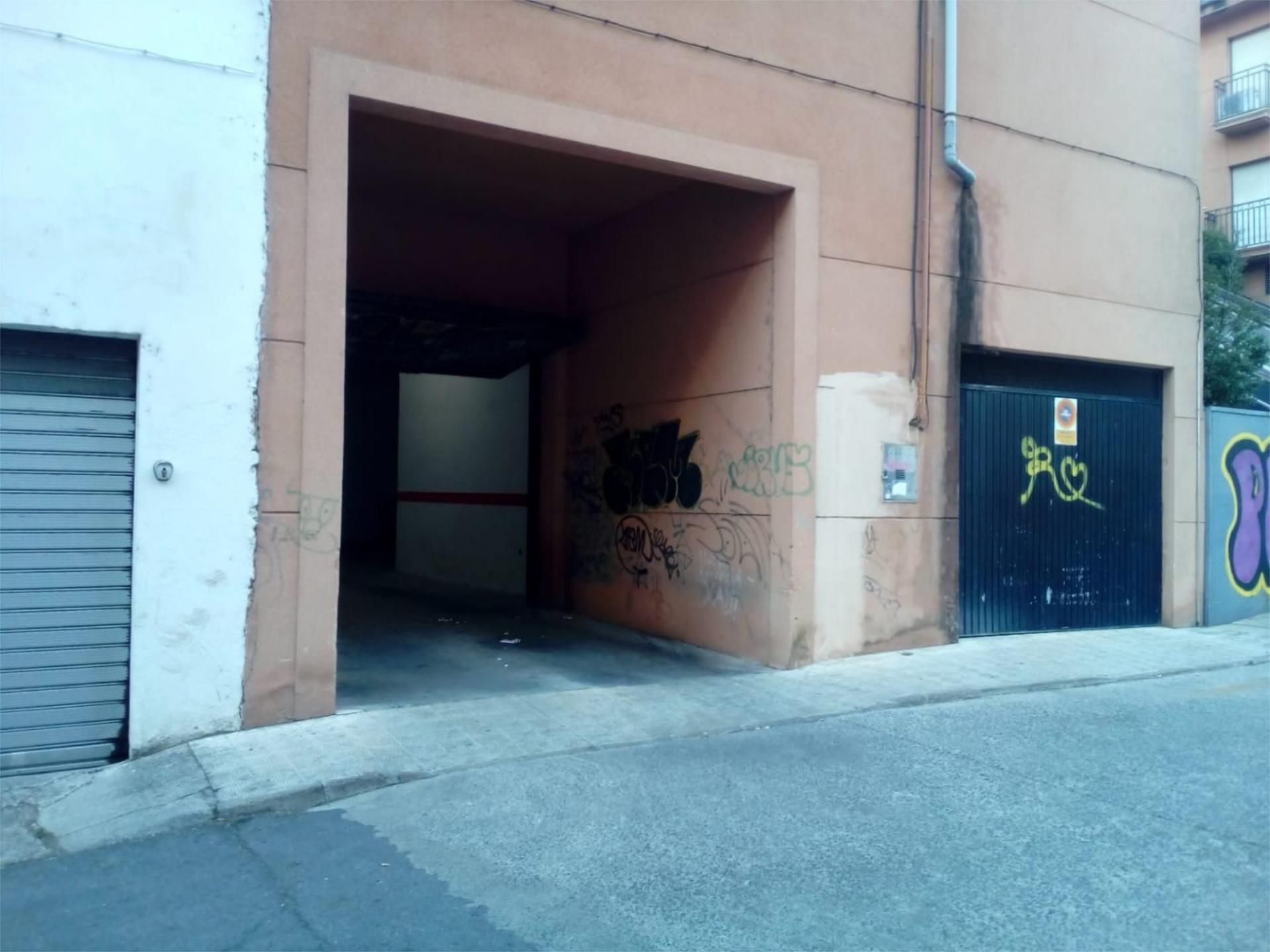 Exterior view of Garage for sale in Plasencia