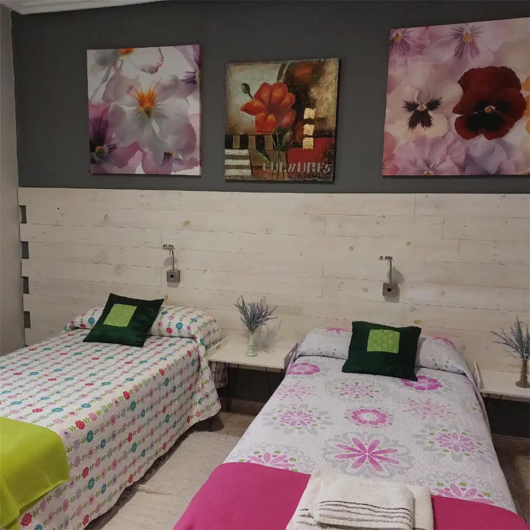 Casa o chalet de alquiler en Plaza Joaquín Elizalde, 1, Residencia Habitación de Casa o chalet de alquiler en Logroño con Calefacción, Jardín privado y Parquet