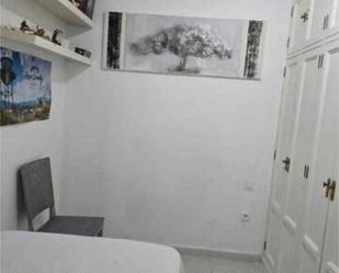 Bedroom of Flat for sale in  Sevilla Capital