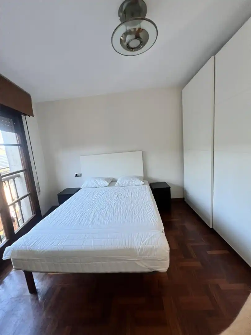 Wohnung zur Miete in Calle Jovellanos, 6, Casco Histórico Wohnung zur Miete in Calle Jovellanos, 6, Casco Histórico