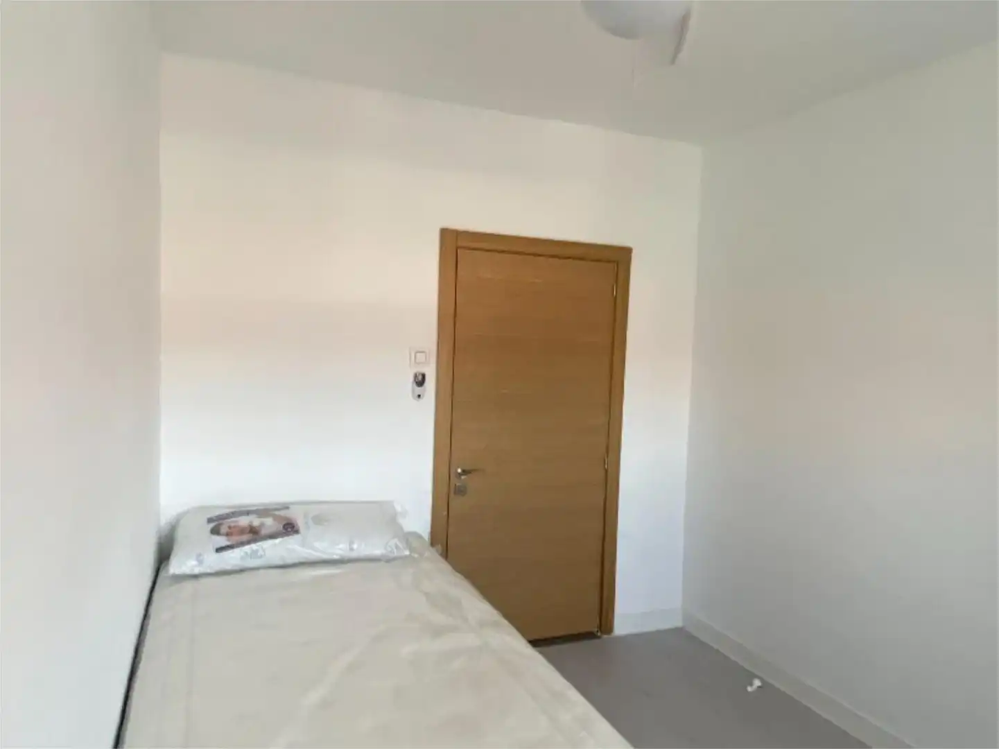 Room in Calle Trujillo, 2, Zona Renfe Room in Calle Trujillo, 2, Zona Renfe
