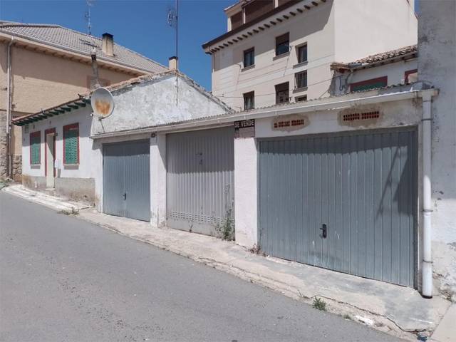 Terreno en Venta en Calle de la Noria, 36 en Las Navas del Marqués