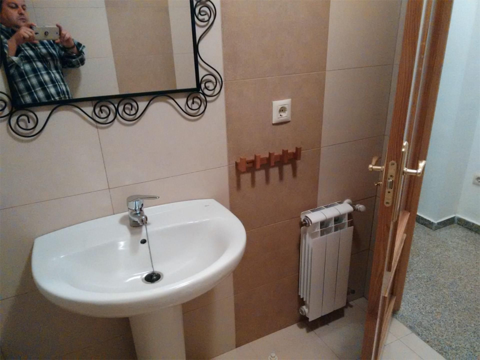 Bathroom of Flat for sale in Jumilla  with Heating, Storage room and Furnished