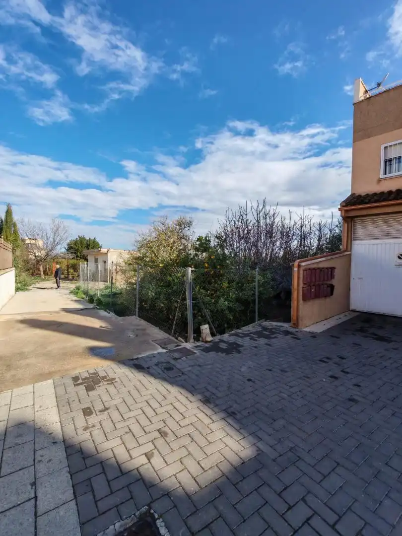 Vista exterior de Casa adosada en venta en  Murcia Capital con Terraza y Balcón