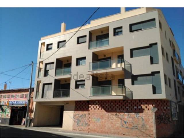 Garaje en Alquiler en Calle Saavedra Fajardo, 26 en Algezares