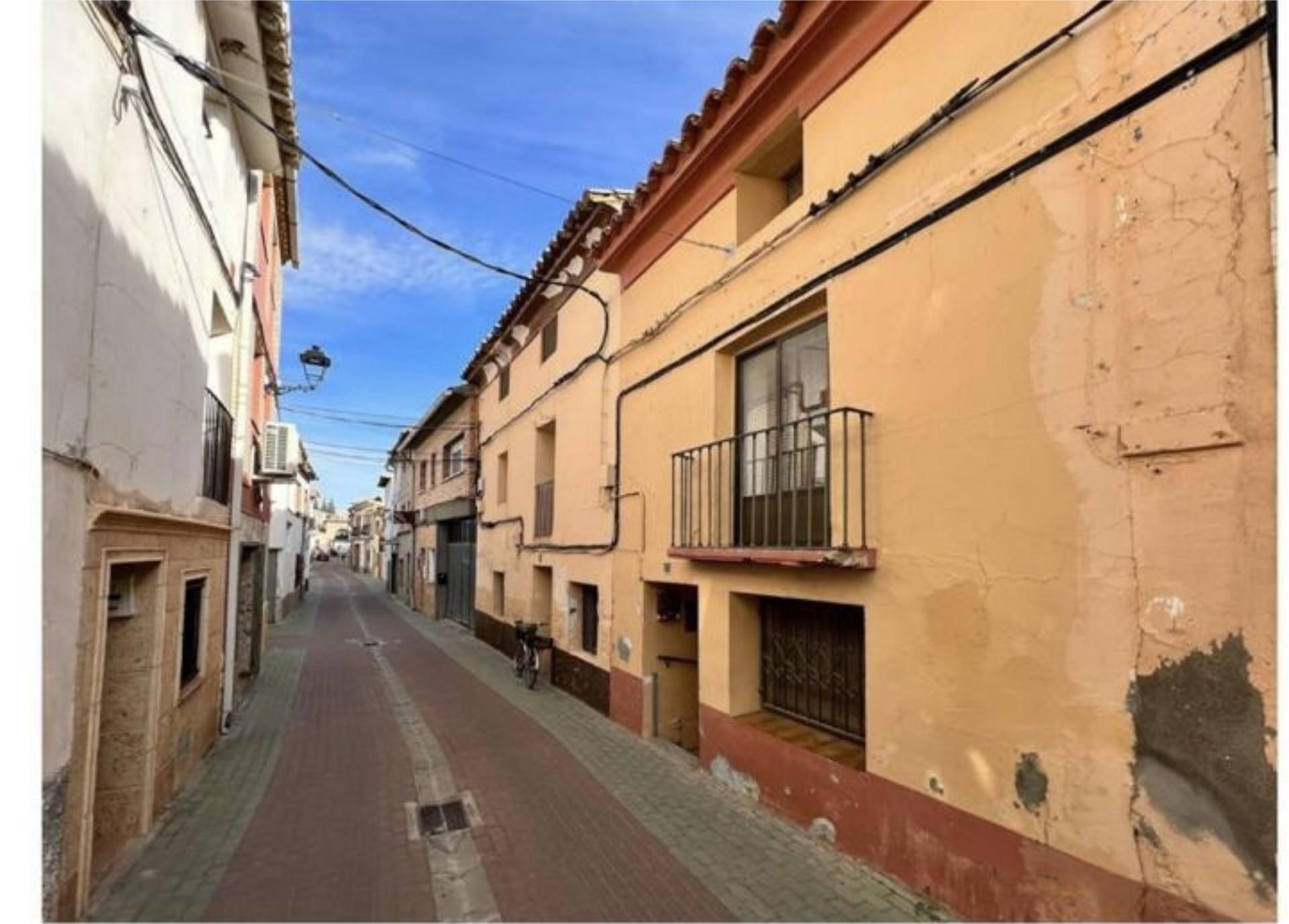 Vista exterior de Casa adosada en venda en Quinto amb Balcó