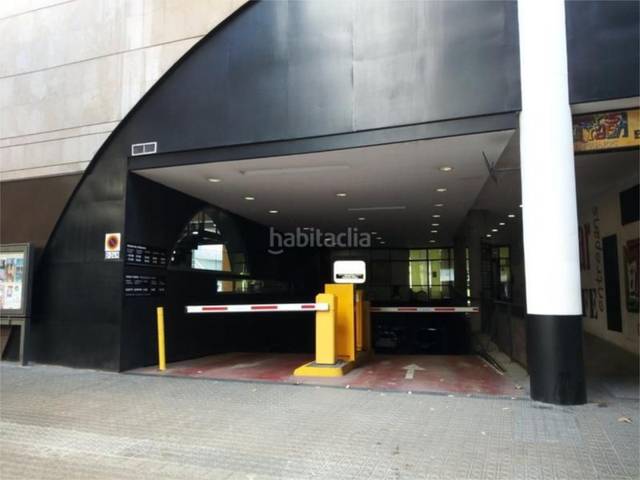 Garaje en Venta en Carrer del Comte Borrell, 21 en Sant Antoni