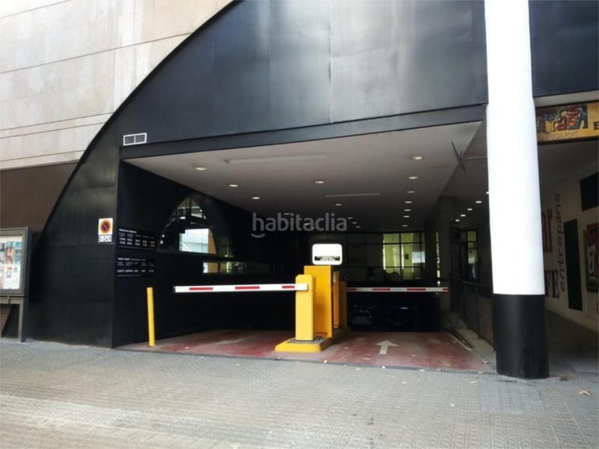 Aparcament de Garatge en venda en  Barcelona Capital