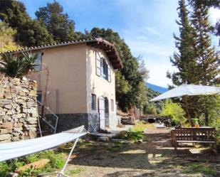 Vista exterior de Casa o xalet en venda en Montseny amb Jardí privat