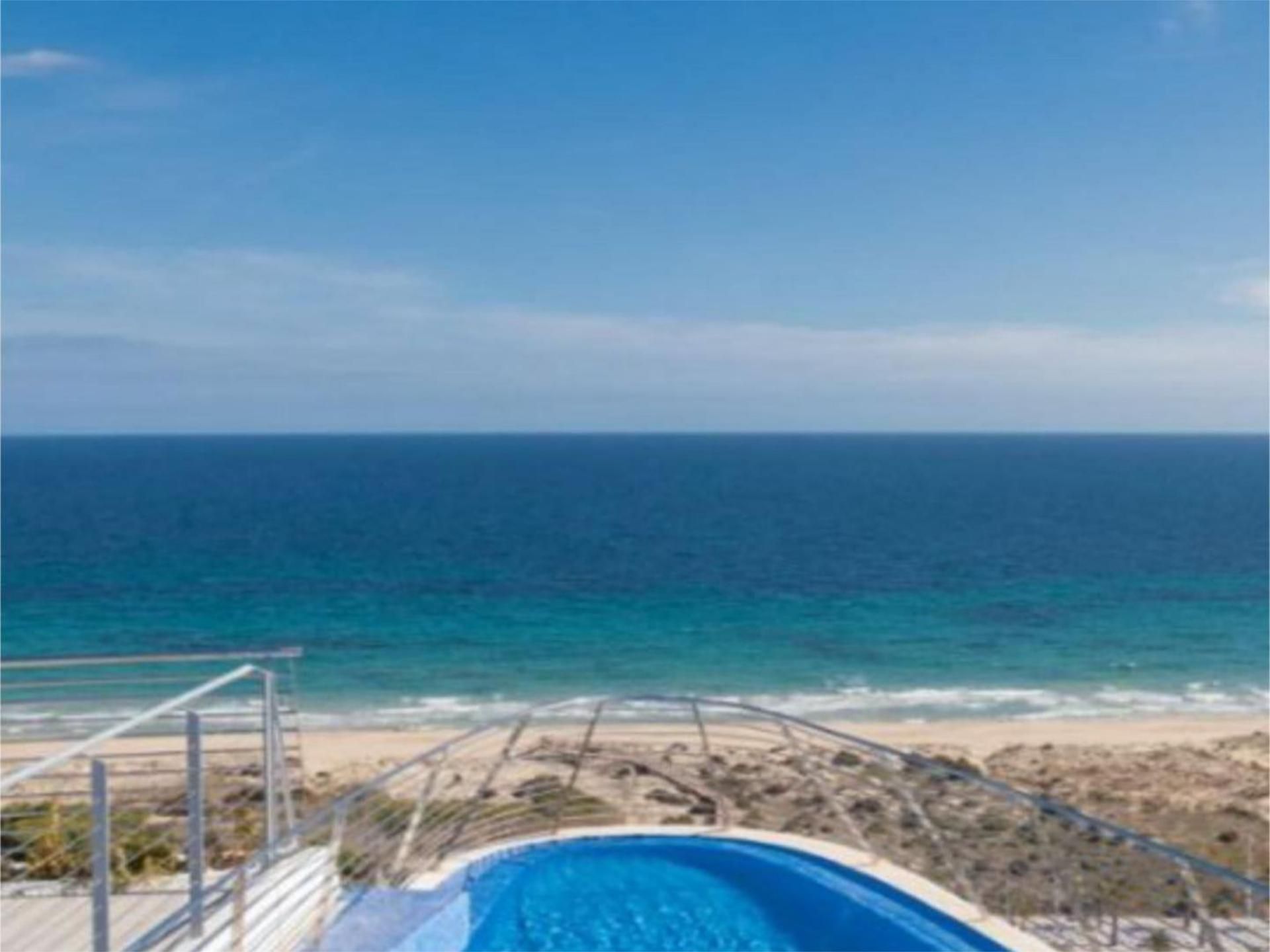 Piscina de Pis en venda en Elche / Elx amb Jardí privat, Terrassa i Traster