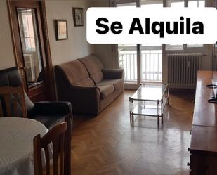 Living room of Flat to rent in Aranda de Duero  with Heating, Parquet flooring and Furnished