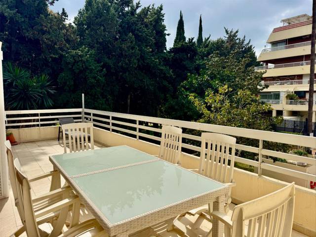 Piso en Venta en Calle Alonso de Bazán, 17 en Playa Bajadilla - Puertos