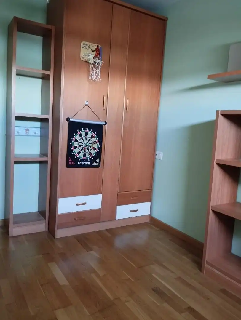 Dúplex en venta en Calle París, 10, San Claudio - La Chantría Habitación de Dúplex en venta en León Capital con Terraza