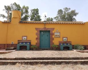 Vista exterior de Finca rústica en venda en Montoro amb Aire condicionat