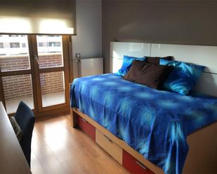 Bedroom of Flat to share in Aranguren  with Heating, Parquet flooring and Storage room