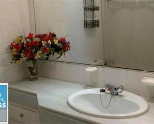 Bathroom of Flat to rent in Jerez de la Frontera