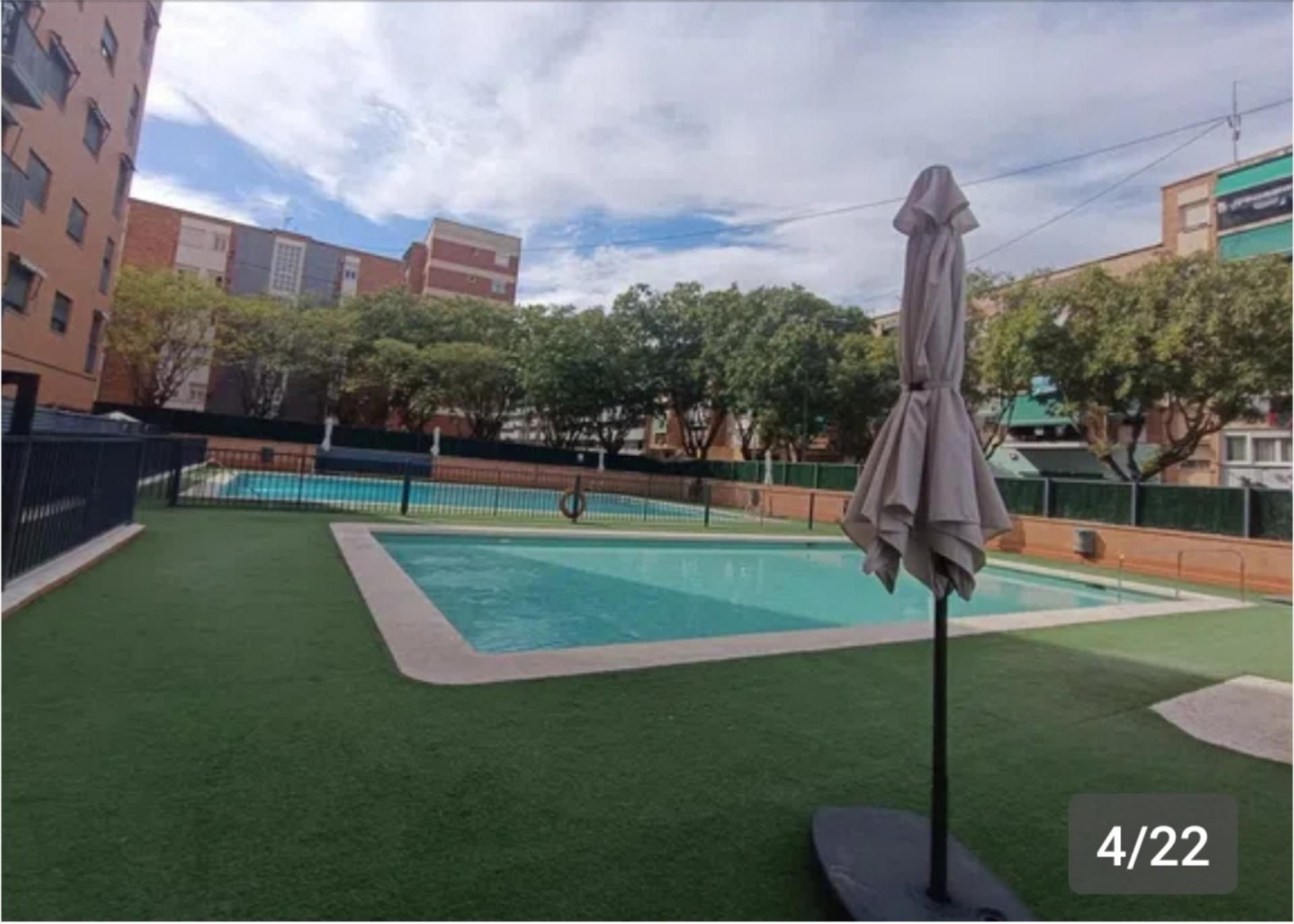 Swimming pool of Flat for sale in San Vicente del Raspeig / Sant Vicent del Raspeig  with Air Conditioner, Parquet flooring and Storage room