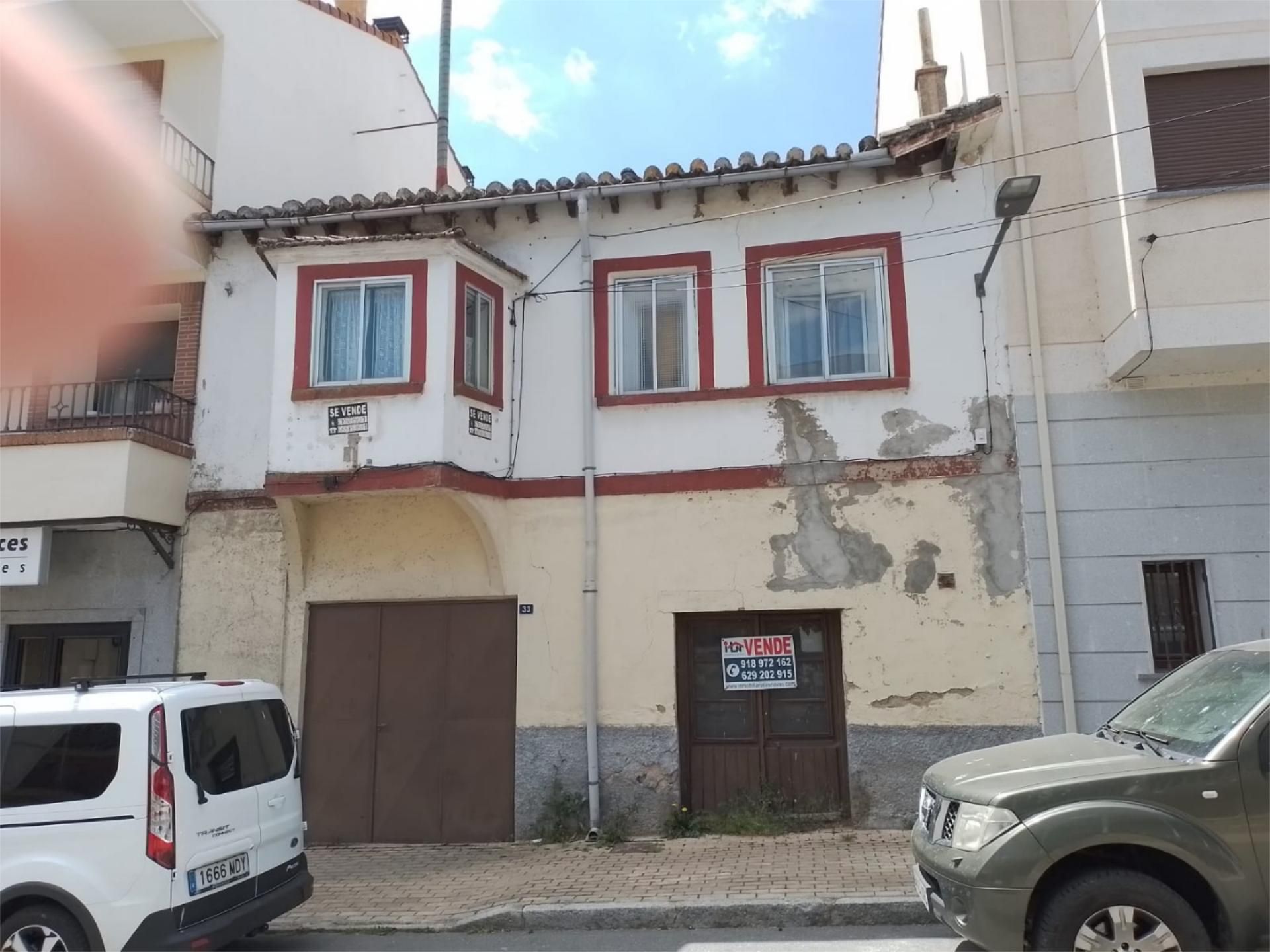 Vista exterior de Piso en venta en Las Navas del Marqués 