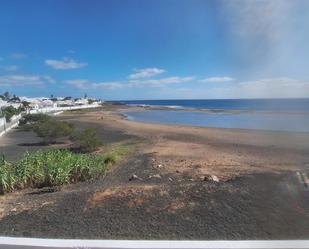 Exterior view of Duplex to rent in Arrecife  with Storage room, Furnished and Washing machine